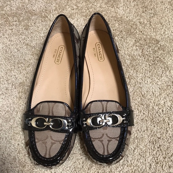Coach SZ 7B monogram Eloise loafers. - Picture 1 of 10